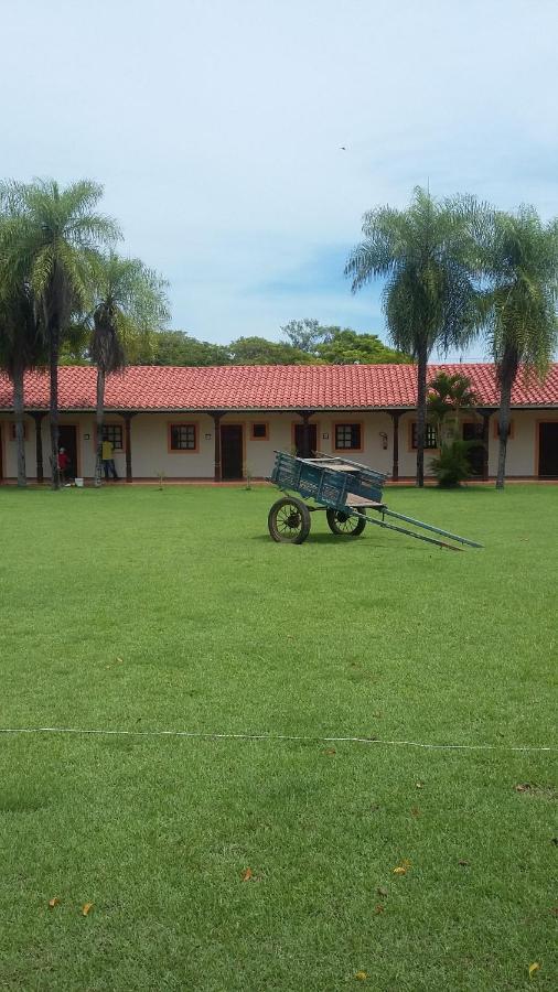El Pantanal Hotel & Resort Puerto Quijarro  Extérieur photo
