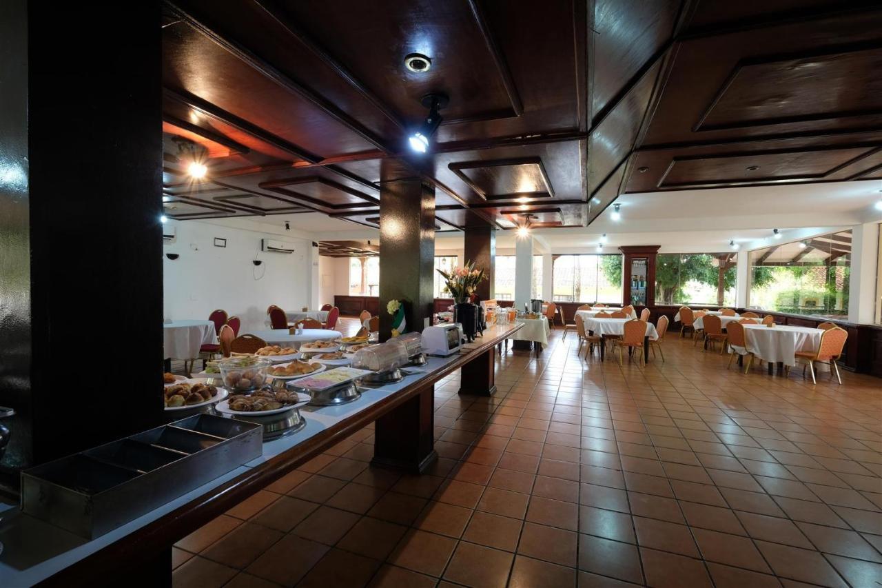 El Pantanal Hotel & Resort Puerto Quijarro  Extérieur photo